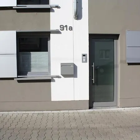 Own Terrace - Own Frontdoor - 2 65qm * Düsseldorf
